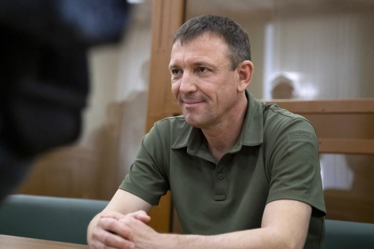 Russian general ousted after criticizing military top brass to return to battle – in charge of notorious unit of ex-convicts